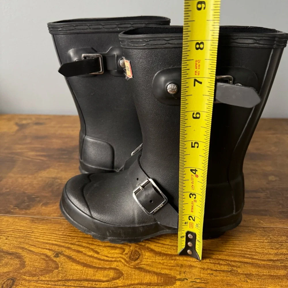 Hunter Kids Black Short Biker‎ Moto Buckle Rain Boots Size 11